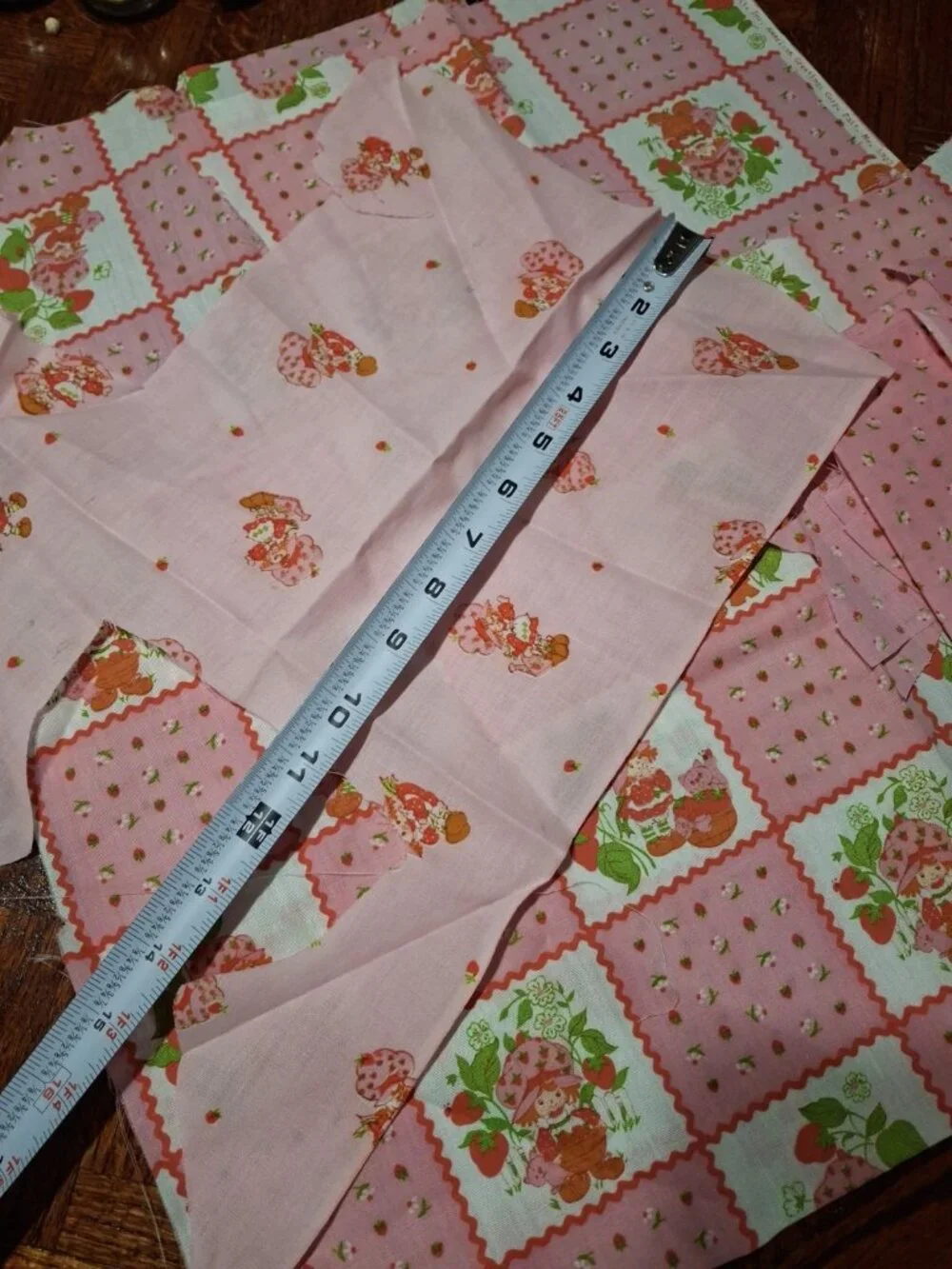 Vtg Strawberry Shortcake Cotton Fabric -Scraps-Pink Yellow White -